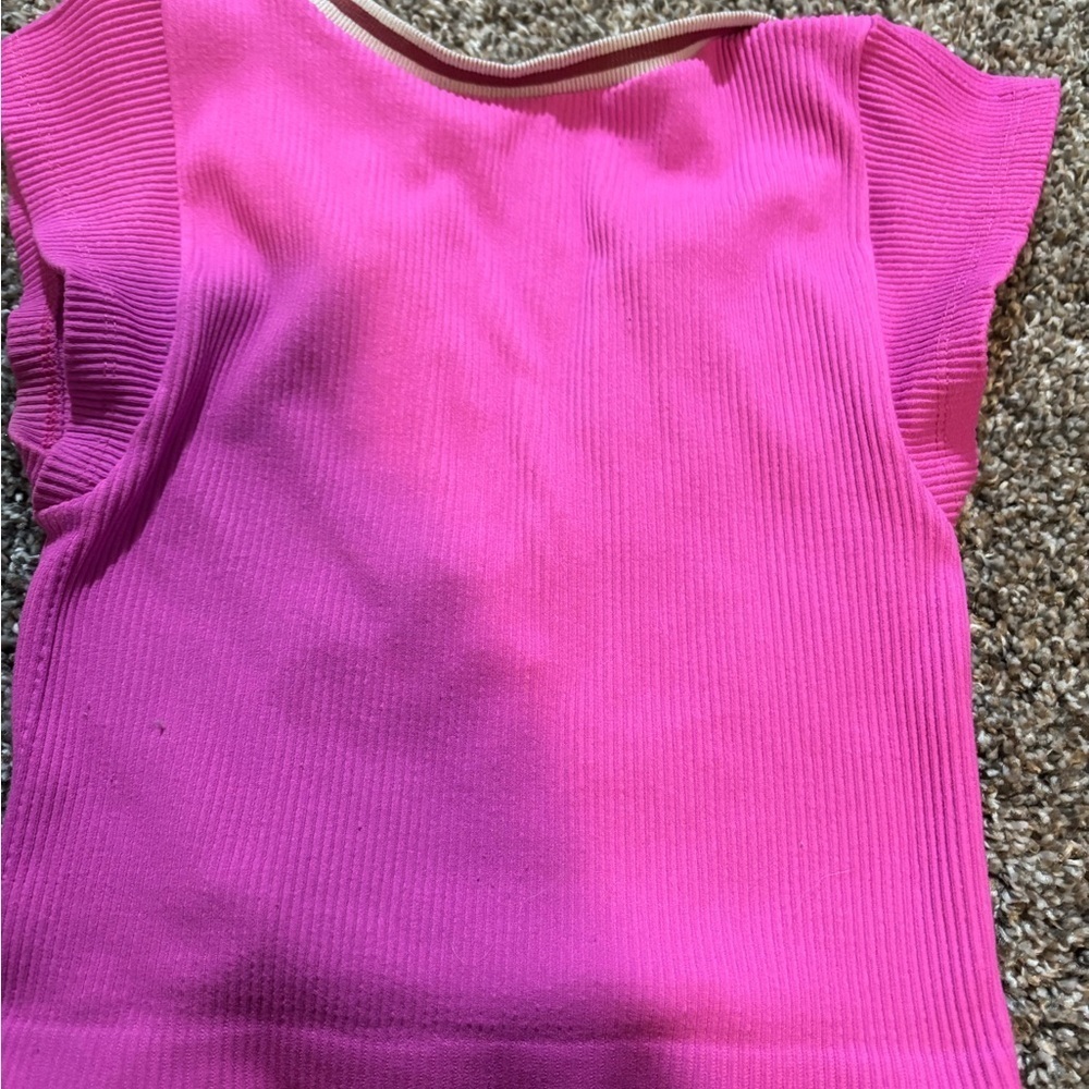 Vibrant Pink Polo Top with Sporty Henley Neckline from Urban Outfitters xs/s - Picture 2 of 2